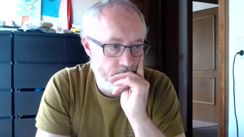 Snapshot of andyberg8 chatting on October 14, 2:42 pm Andy online show from October 14, 2:42 pm