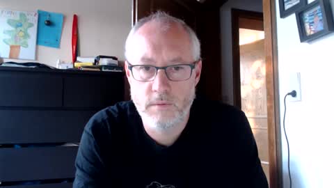 Snapshot of andyberg8 chatting on October 2, 6:01 am Andy online show from October 2, 6:01 am