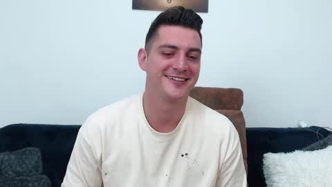 Andy Fame online show from November 3, 10:00 pm