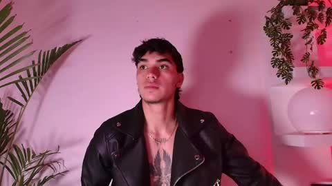 andypalmerr online show from April 19, 6:14 am