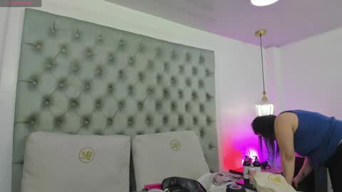 anette_cooper online show from May 25, 3:23 am