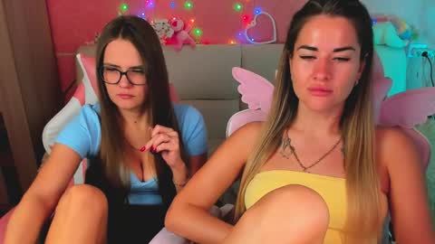 Ivanna and Jessica online show from May 20, 3:03 am
