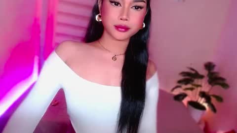 Angel online show from May 17, 9:46 pm
