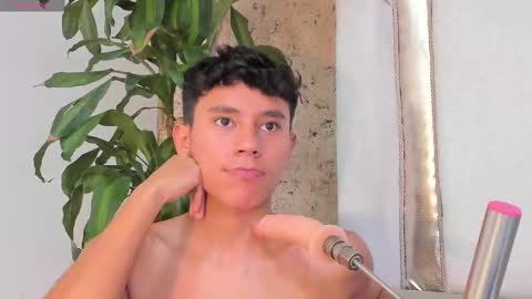 ngel Esteban  online show from February 26, 4:08 am