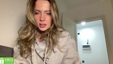 Greetings  Jess online show from January 13, 10:14 am