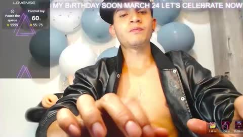 Angel online show from March 6, 9:25 pm