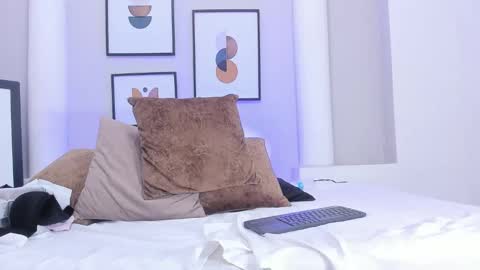 Angel  online show from January 25, 3:19 am