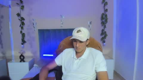 angel_of_sinn online show from April 14, 3:43 am