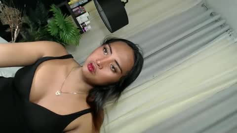 Snapshot of angela_lorey chatting on September 19, 2:54 pm angela_lorey online show from September 19, 2:54 pm