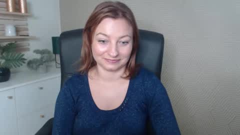 Angela online show from October 11, 7:13 am