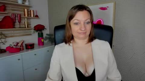 Angela online show from March 27, 8:26 am