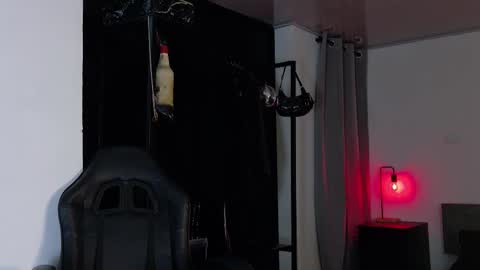 Angela help me reach 100 thumbs up online show from October 4, 9:45 pm