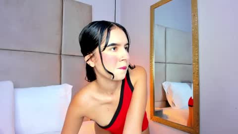 angelag_ online show from May 29, 9:02 pm