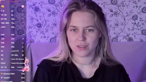 Darsi Anty online show from December 21, 3:29 pm