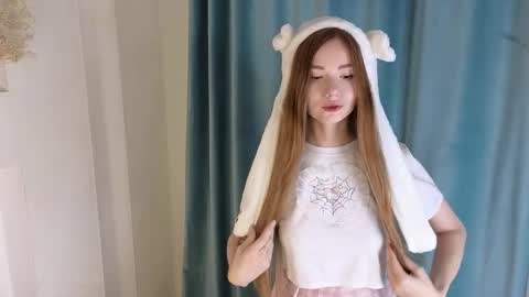 angelcryforme online show from October 1, 6:45 am