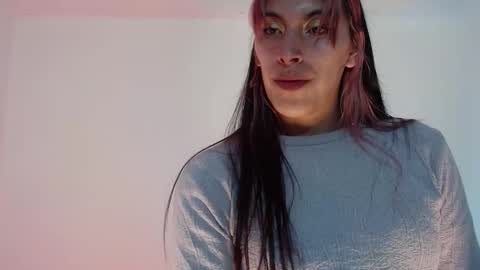 Snapshot of angele_johnson chatting on October 26, 8:52 pm angele online show from October 26, 8:52 pm