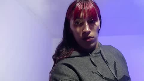 Snapshot of angele_johnson chatting on September 12, 7:49 pm angele online show from September 12, 7:49 pm