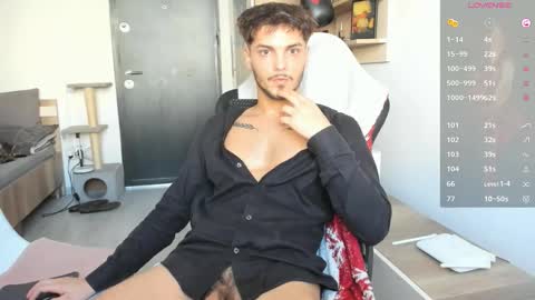 Frankie  online show from October 29, 1:02 pm