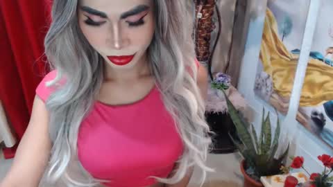 DIVINE ANGEL online show from February 2, 11:42 pm