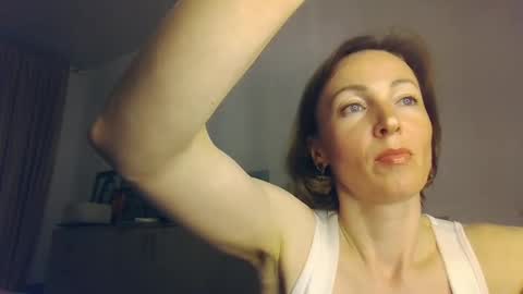 angelicfenix online show from April 3, 3:08 pm