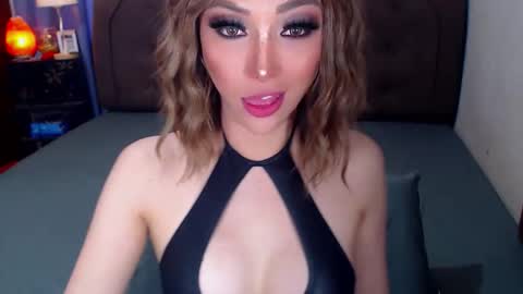 MS. AMALIA online show from April 18, 7:21 am