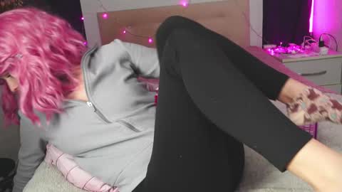 Angelika Rouge online show from February 7, 5:29 pm