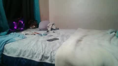 Angelikka Freakd out Pikkels online show from May 23, 9:05 am