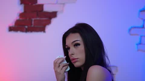 Snapshot of angelinagia chatting on January 14, 11:05 pm  Angelina  online show from January 14, 11:05 pm