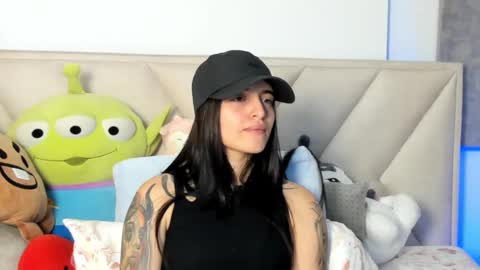 Snapshot of angeline__smith chatting on September 15, 2:24 am Angeline Smith  online show from September 15, 2:24 am