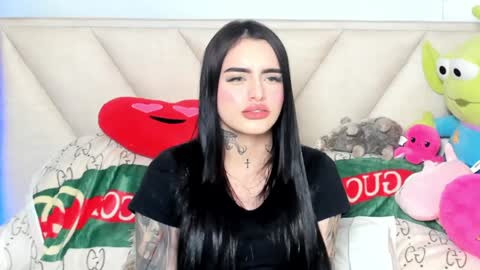 Snapshot of angeline__smith chatting on January 5, 4:47 am Angeline Smith  online show from January 5, 4:47 am