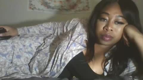 angeliquebelcaliz online show from May 24, 1:46 am