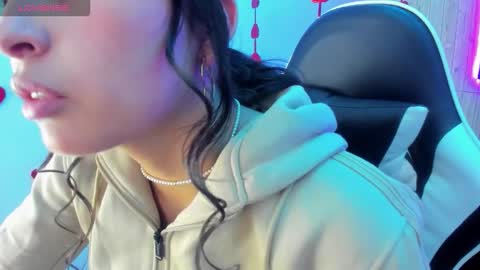 Angell cooper8 online show from February 19, 6:18 pm