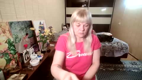 angelleah online show from May 7, 11:28 am
