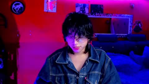 Snapshot of angellonfire chatting on February 2, 2:48 am Angel  online show from February 2, 2:48 am