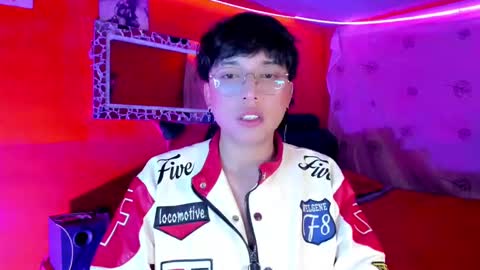 Snapshot of angellonfire chatting on September 27, 2:09 am Angel  online show from September 27, 2:09 am