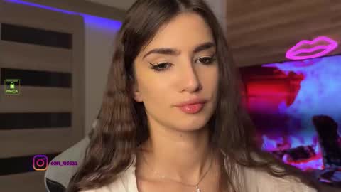 Snapshot of angelmi171 chatting on September 24, 6:47 pm angelmi171 online show from September 24, 6:47 pm