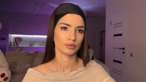 Snapshot of angelmi171 chatting on October 27, 6:08 pm angelmi171 online show from October 27, 6:08 pm