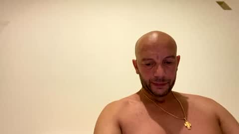 angelo51234 online show from July 13, 9:51 pm