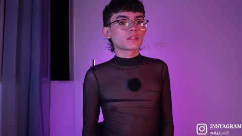 Angelo I work from home this is my room  online show from February 20, 1:49 am