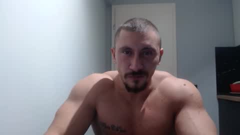 Snapshot of angelofit chatting on October 16, 5:45 pm ------- SEX SHOW WITH GUYS AND GIRLS MUSCLE SHOW online show from October 16, 5:45 pm