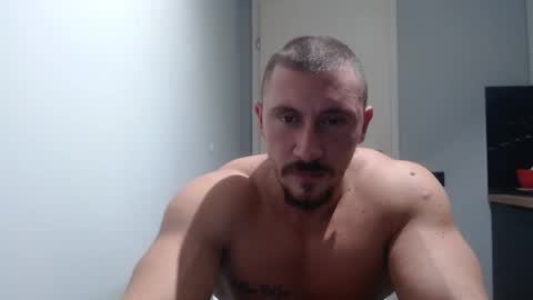 Snapshot of angelofit chatting on October 15, 5:36 pm ------- SEX SHOW WITH GUYS AND GIRLS MUSCLE SHOW online show from October 15, 5:36 pm