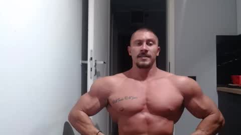 Snapshot of angelofit chatting on September 14, 4:52 pm ------- SEX SHOW WITH GUYS AND GIRLS MUSCLE SHOW online show from September 14, 4:52 pm