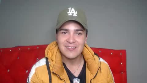 angels_0001 online show from July 31, 7:53 am