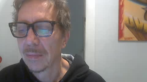 Snapshot of angelsound777 chatting on December 5, 11:34 pm angelsound777 online show from December 5, 11:34 pm