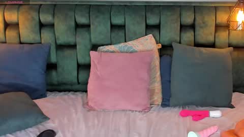 ANGIE online show from March 5, 4:57 pm