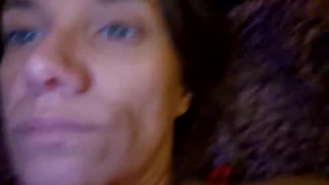 angelvanderpool71 online show from February 4, 1:23 am