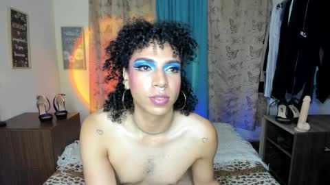 angelwhitte online show from April 3, 2:18 am