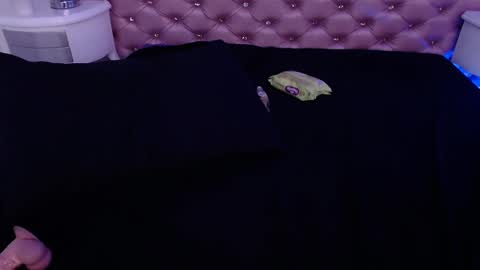 Angie online show from February 15, 10:44 am