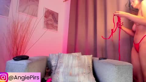 AngiePirs online show from March 27, 11:39 pm