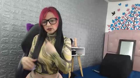 angierot2025 online show from October 24, 1:50 am